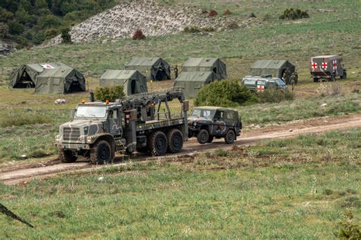 Ρόδος: Το χρονικό του δυστυχήματος με τη χειροβομβίδα - Τι αναφέρει το ΓΕΣ | Το Κουτί της Πανδώρας