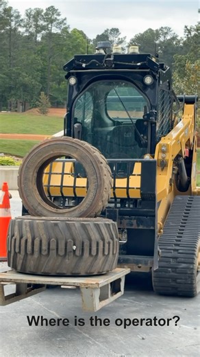 8.5K views · 116 reactions | #Sponsored  Can you spot the operator?...