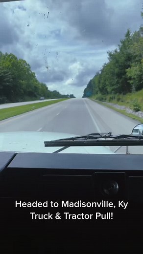 Jaclyn Fox (@jaclynfoxxy)’s videos with original sound - Jaclyn Fox