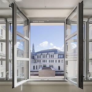 [Hot Item] Modern Home Hotel Project Swing Windows House Aluminum Frame Glass Casement Window Design