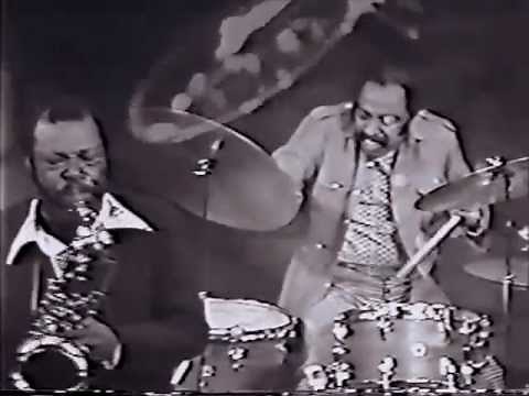 Roy Haynes - Blue 'n Boogie