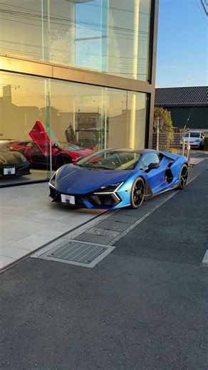 Lamborghini Revuelto: Electrified V12 Performance