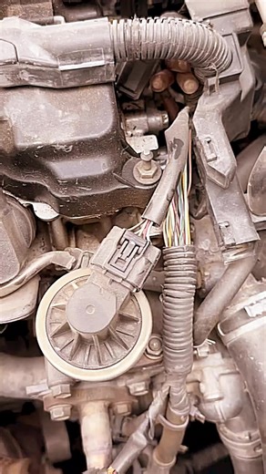 EGR Grip Lock Open #egr #grip #lock #open #carrepair | Skills & Technicalities & Knowledges