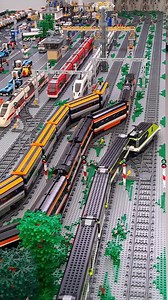 Per tutti gli appassionati di treni! Questo incredibile diorama di oltre 16 m², è stato costruito da @SevBrick 🚂✨ Cosa ne pensate? | LEGO