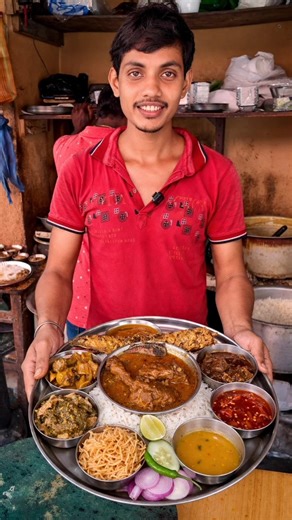 Ultimate Non-Veg Combo 🔥 Chicken Mutton & Fish Thali 😍 Street Food India 🤤