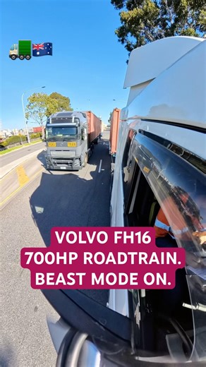 RAVISHING ! Volvo FH16 700HP Roadtrain Hauling Containers Passing FH16 600HP | Australian Trucking.