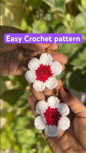 DIY Easy Woolen keychain | Easy & Beautiful keychain Idea #diy #viral #trending #crochet #shorts