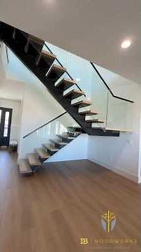 Luxury Riff Cut White Oak Mono Stringer Floating Stair Treads With Glass Railing