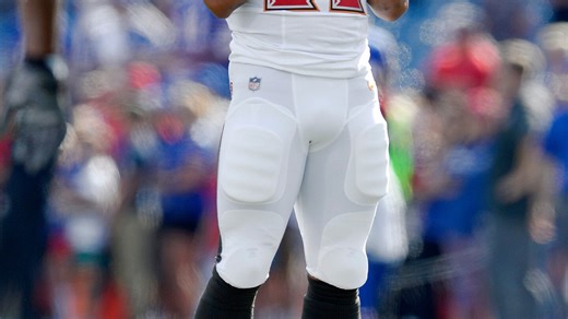 Former NFL player Doug Martin died after struggling with officers while being detained, police say