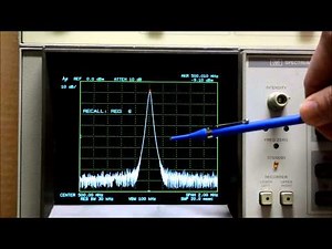 Color LCD display for HP 8566 and 8568 spectrum analyzers