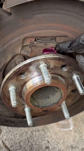 1995-2001 Ford F-150 Parking Brakes Replacement ‪@ElmoMotorWorks‬