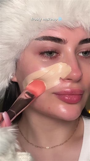 Margo♡ on Instagram: "❄️☃️"