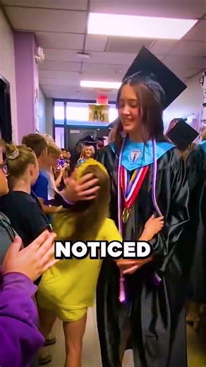 Sister Moment You'll Cry At 😭💙 #graduation #family #siblings
