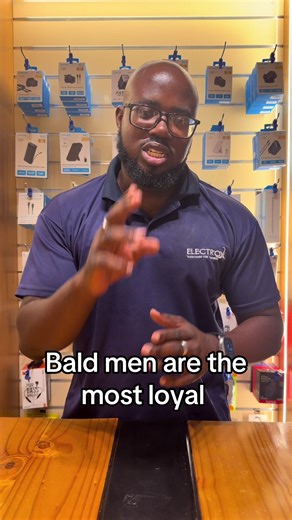 Bald Zimbabwean men are the pinnacle of loyalty #zimtiktokers🇿🇼🇿🇼🇿🇼🇿🇼🇿🇼 #fyp #men #valentinesday