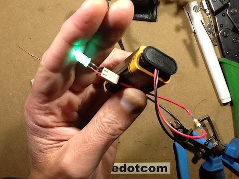 Make a super-simple LED tester and emergency light source.