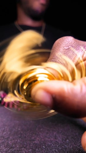 This Fidget Spinner Changes Shape 👀