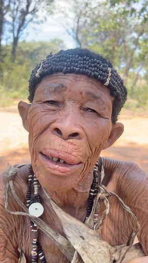 NWE | Somewhere in Namibia 🇳🇦 The Khoisan languages of southern Africa. Many Khoisan languages are still spoken in Botswana, Angola, and... | Instagram