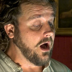 Michael Spyres - BariTenor steps into the time of early Mozart with "Se di lauri" from Mitridate, rè di Ponto – a sensational opera that the prodigy composer wrote at just 14 years old 💫 Michael has recorded this aria and other tenor masterpieces from the Baroque era for his new album, Contra-Tenor, with Il Pomo d'Oro and Francesco Corti. Discover here: https://w.lnk.to/c-tFA 🎥 Edoardo Zucchetti | Warner Classics & Erato