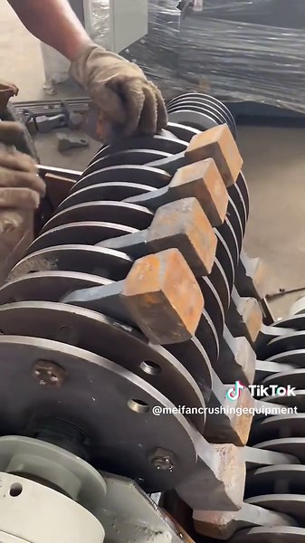 #Hammercrusher#Doublestagecrusher#Sandblastingmachine#grinder