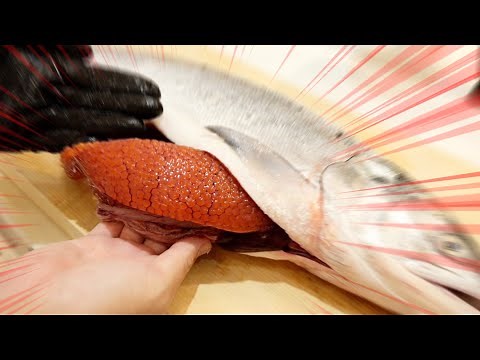 市場に1本しか無かったサケからイクラを取り出して、最高の昼飯作ってみた！