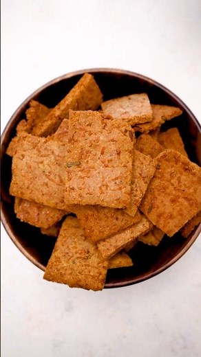 Almond and Parmesan Crackers