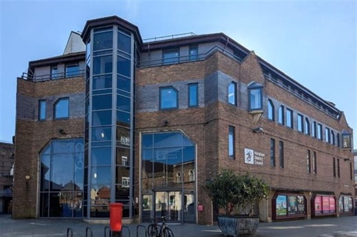 Horsham District Council to spend £488,000 on workshop for food-waste vehicles