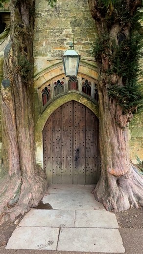 63K views · 2.2K reactions | Stow's Tolkien Door, The most...