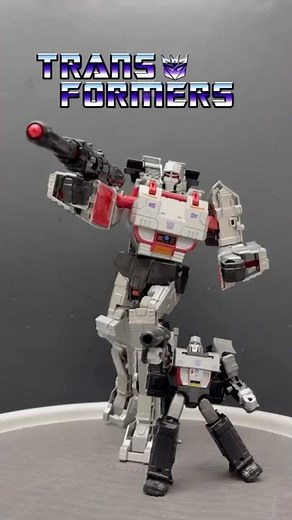 Transformers: Combiner Wars vs. Kingdom Megatron #transformers #shorts