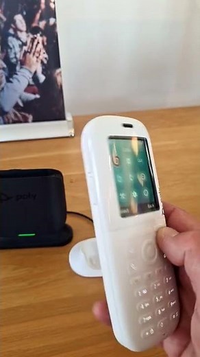 ☕️Tech⚙️Intro to Poly Rove 40 DECT Handset