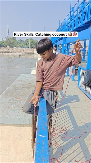 Fast Water, Sharp Reflexes: The Ultimate Coconut 🥥Catcher! ⚡ #riverskills #uniquetalent #satisfying