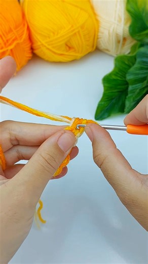 36K views · 339 reactions | Colorful cord crochet technique懶李crochet | Crochet Knitting Love | Facebook