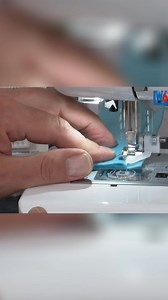 Nähen leicht gemacht! Dieses Video zeigt Schritt für Schritt, wie man mit einer Nähmaschine einen Saum näht. Von der Vorbereitung bis zum fertigen Blindstich - wir erklären alles! Perfekt für Anfänger und alle, die ihre Nähkünste verbessern möchten. #Nähenlernen #DIY #Handarbeit #Nähmaschine #Nähen #Blindstich #Saumnähen #DIYMode #Handarbeit #NähenfürAnfänger #SewingTutorial #Nähprojekte #DoItYourself | W6 Wertarbeit Nähmaschinen Sticken Overlock & Zubehör direkt vom Hersteller