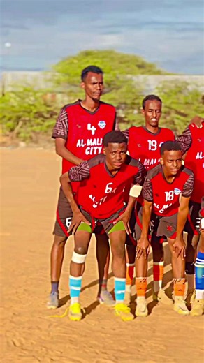 For ever al malik team kubwa ❤️🖤⚽️#repost🙏🦁dac #xoogweenta #soomaalitikok #kenyatikok#❤️✌️⚽️🐐🙌 @Usaame 11 🇰🇪 @MUSTAF @Abdullahi Shimoi 🧠🏅 @Nasiib Nj🦁 @Apullhi omaR>🧠✨ @J.TIMBER 12 ⚽🥉🤍🐐 @Ghetto {{🇧🇷🌪️ @Mustaf Hassan 10 @PAPLO ✨️🇸🇴🫶 @King Larson @♚〘 💥 ق 𝐆𝐄𝐍𝐄𝐑𝐀𝐋 ☠♠ 〙♚