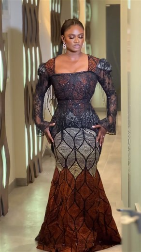 8.5K views · 165 reactions | The bride’s gorgeous 2nd outfit for bride price deliberations.  #JGotTee Live Coverage: @riversbrides Bride: @temeadukeh Planner: @classeventz Makeup: @alrosalartistry Hairstyling: @zhihairspa Robe: @satine_couture Photography: @zealsphotography Videography: @daras.imagery #RiversBrides | Rivers Brides | Facebook