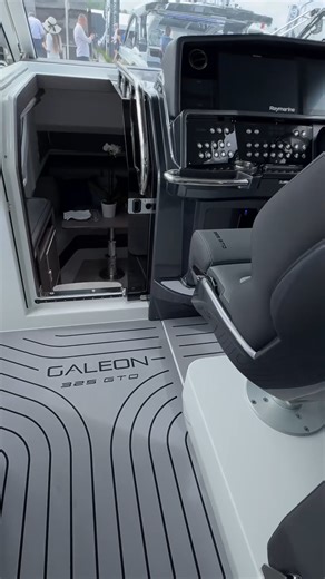 Every moment on the 325 GTO is a heartbeat of adventure #flibs #boats #boating #boatshow #gto | MarineMax