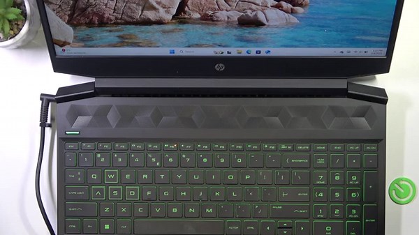 How to Power On & Power Off the HP PAVILION Gaming 15