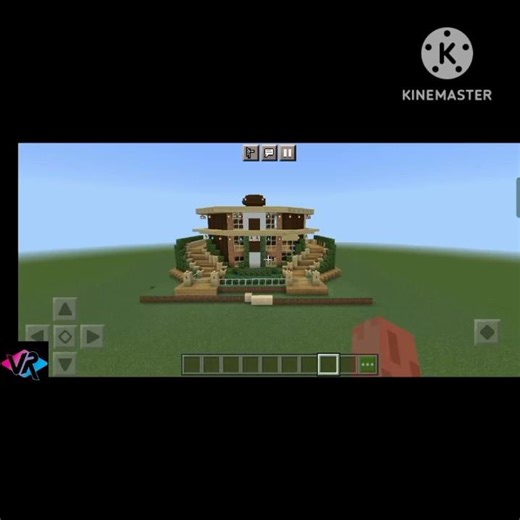 how create this house in Minecraft game 😄😄😄😄