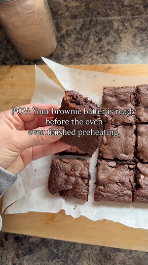 Homemade Brownie Mix, Better Than a Box! Having this brownie mix on hand is a game changer. If I need a last minute dessert to bring, or company pops by I can while these up in no time at all! One batch of dry mix makes enough for 3, 8x8 pans of brownies🍫 Full recipe is up on my blog, or comment “brownie” I can send it straight to you! . . #homemade #brownies #homemadebrownies #browniemix #recipe #homesteading #homestead #baking #scratchmade #pantrymix #pantrystaple #homemaking #dessert #easyre