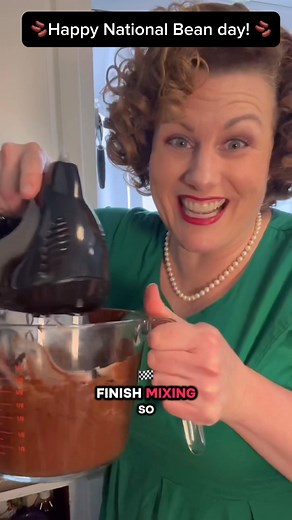 Happy national Bean day! 60% of the beans 🫘 eaten in the United States are grown in #minnesota and North Dakota! #bake #brownies #midwest #recipe | That Midwestern Mom