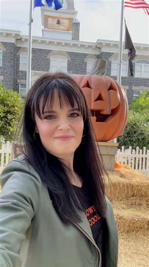 A hometown visit always requires a talisman check. 👌🏻#iykyk 😏 #fbf to my visit to Spirit of Halloweentown last month 🎃 | Kimberly J. Brown