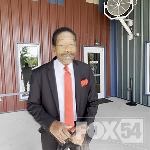 Jay Jefferies popped in to see TrueNorth Church Pastor Steve Davis this morning with a special surprise! | WFXG FOX54