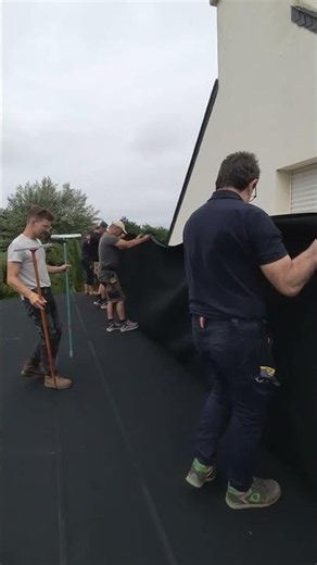 EPDM 3D sur-mesure pour une toiture #btp #epdm #étanchéité #innovation #découpe
