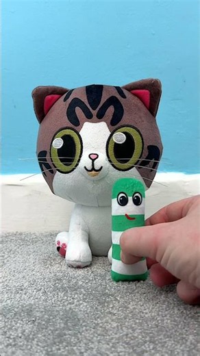 Plushie HENRY!!!