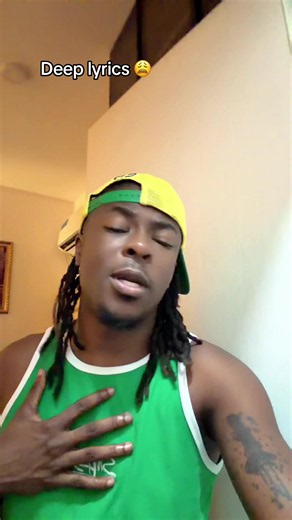 Seun pizzle (@seunpizzle_1)’s video of poco_lee