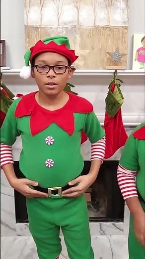 Mrs. Claus Lost Her Hat! Can You Help Her? #ZZKidTV #googoocolors #googoogaga #shortvideo #kidsvideo