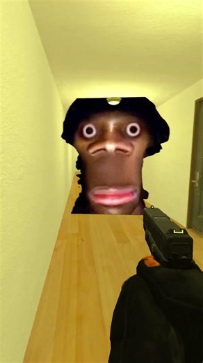 Running from Hammod Habibi Nextbot - Liminal Hotel #gaming