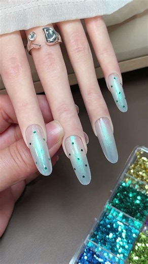 12 Colors of Korean Polka Dot Glitter Nail Art! Polka Dot Glitter Nail Art Sharing Nail Art Designs