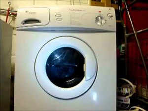 Hotpoint First Edition WM52 Washing Machine Synthetics final rinse