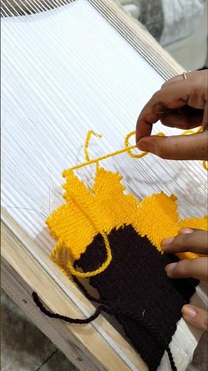🌻😍Tapestry weaving #weaving #tapestry #textile #sunflower #shorts