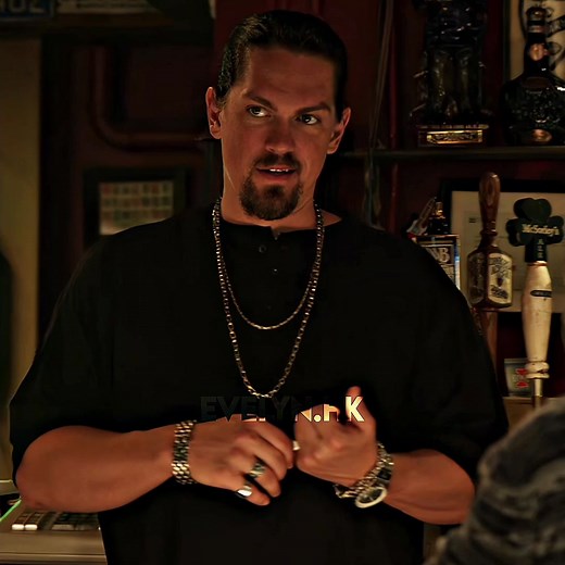 The Best Hugs with Kev from Shameless | Steve Howey Moments